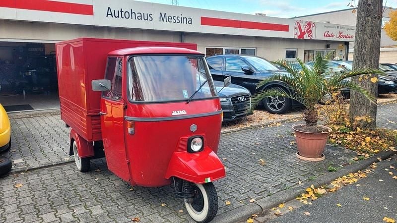 Rot Gebraucht 1993 Piaggio APE | 7.000 € - Bild 1/4