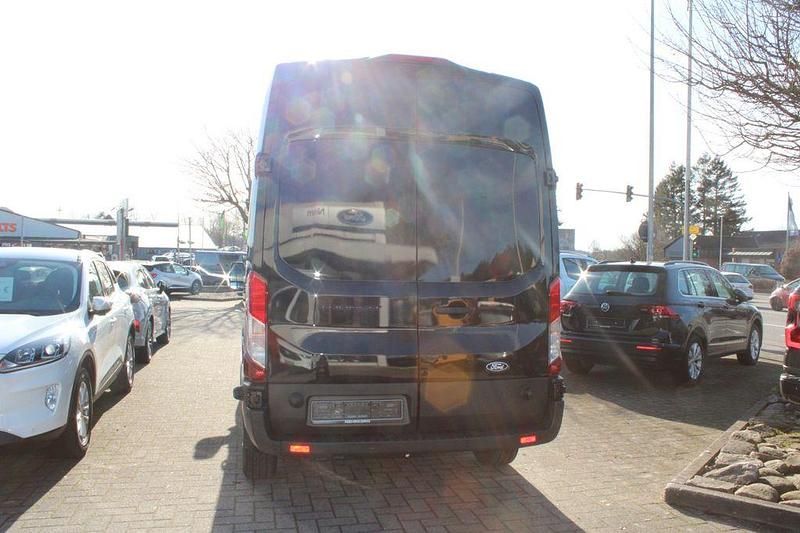 Gebraucht Ford Transit Trend 131 PS (96 kW) 2024 Schwarz Limousine