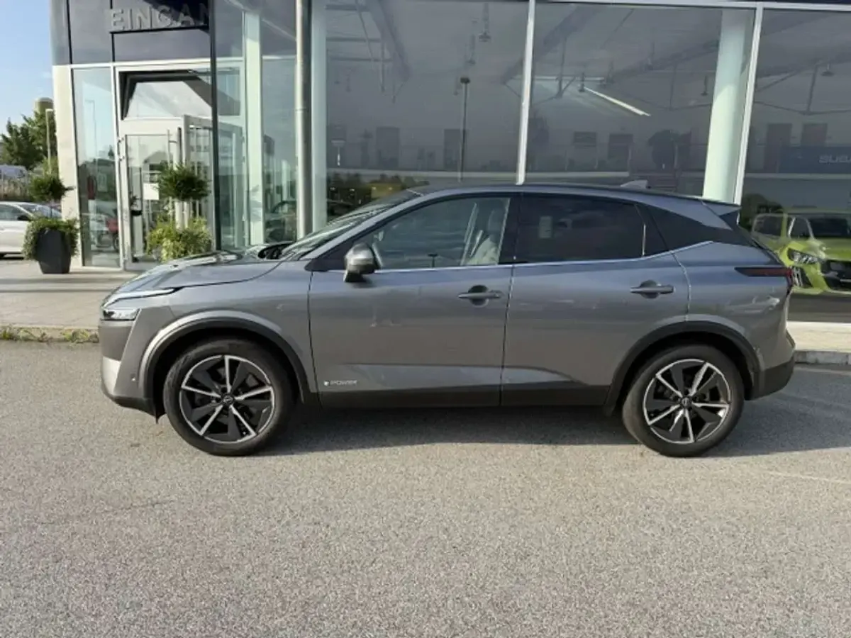 Gebraucht Nissan Qashqai Tekna 158 PS (116 kW) 2023 Gun metallic (m) SUV