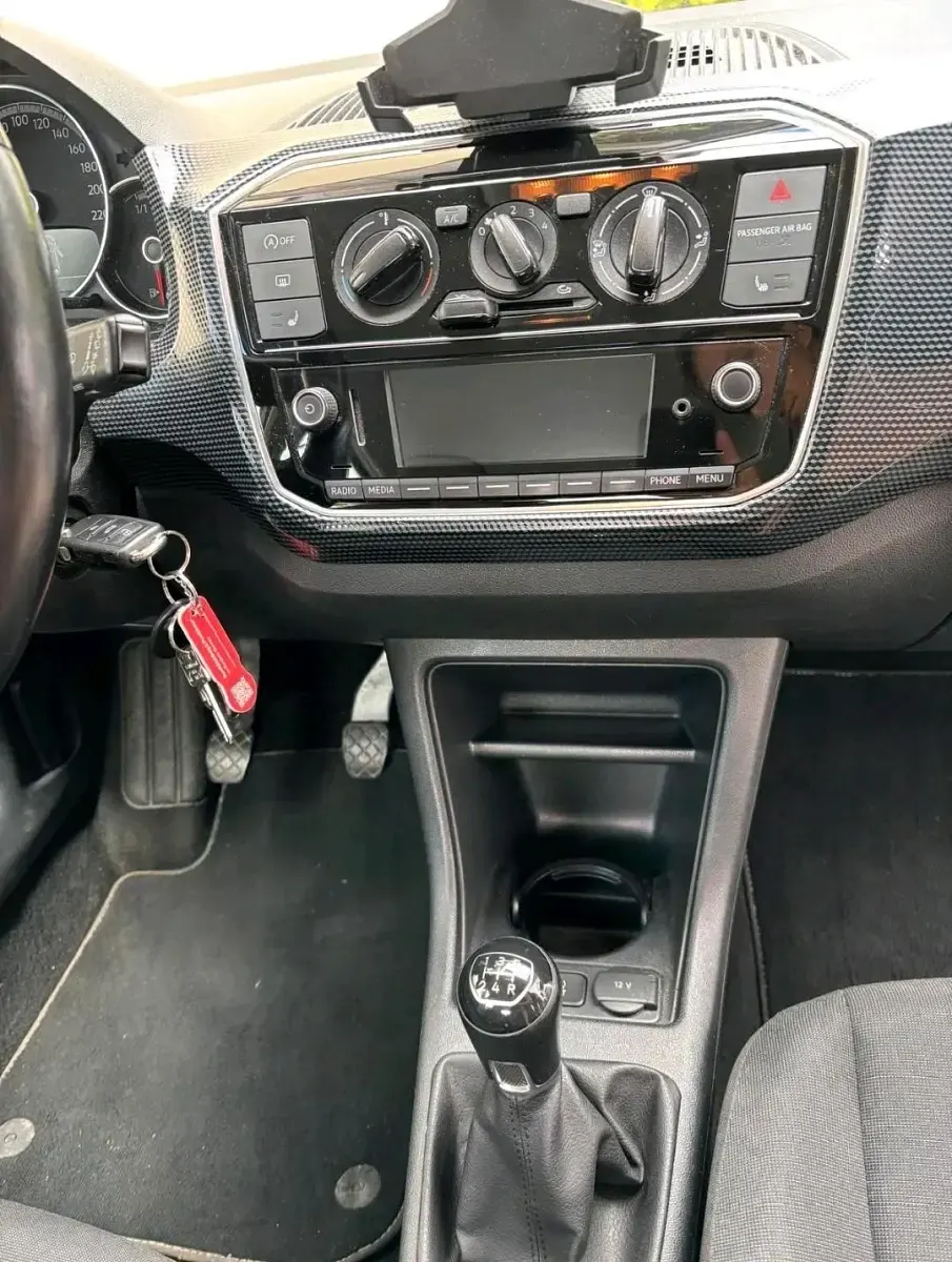 Gebraucht VW up! 60 PS (44 kW) 2019 Weiß Kleinwagen