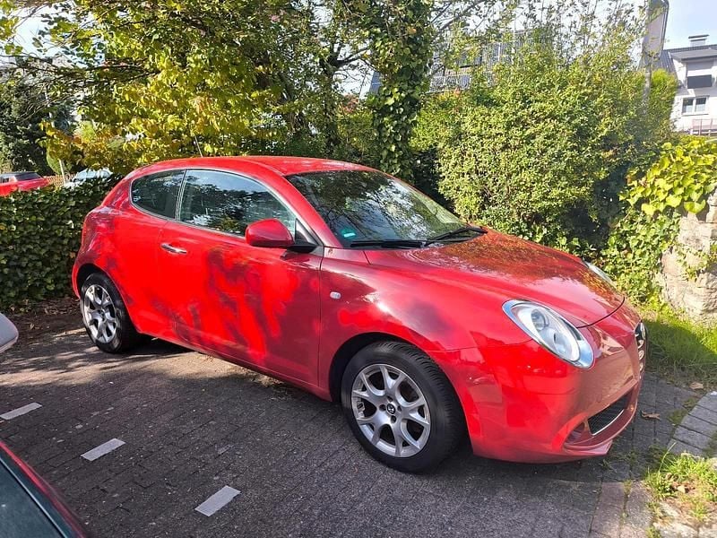 Rot Gebraucht 2009 Alfa Romeo MiTo Kleinwagen | 5.499 € (Teuer) - Bild 1/4