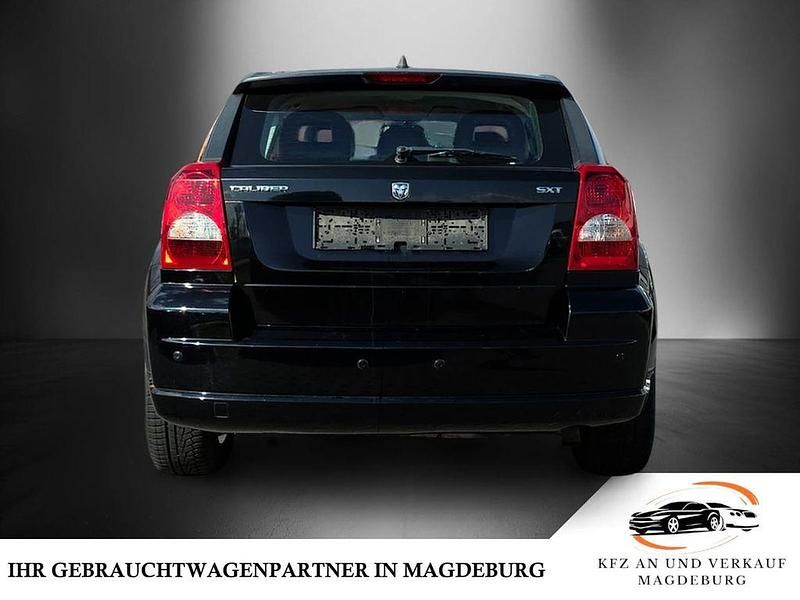 Usata Dodge Caliber SXT 156 CV (114 kW) 2008 Nero Utilitaria