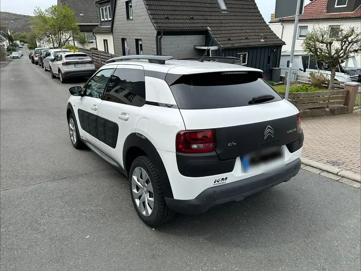 Gebraucht Citroën C4 Feel 82 PS (60 kW) 2015 Weiß Limousine
