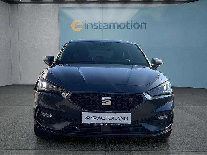 Neu Seat Leon FR 150 PS (110 kW) 2025 Grau Kleinwagen