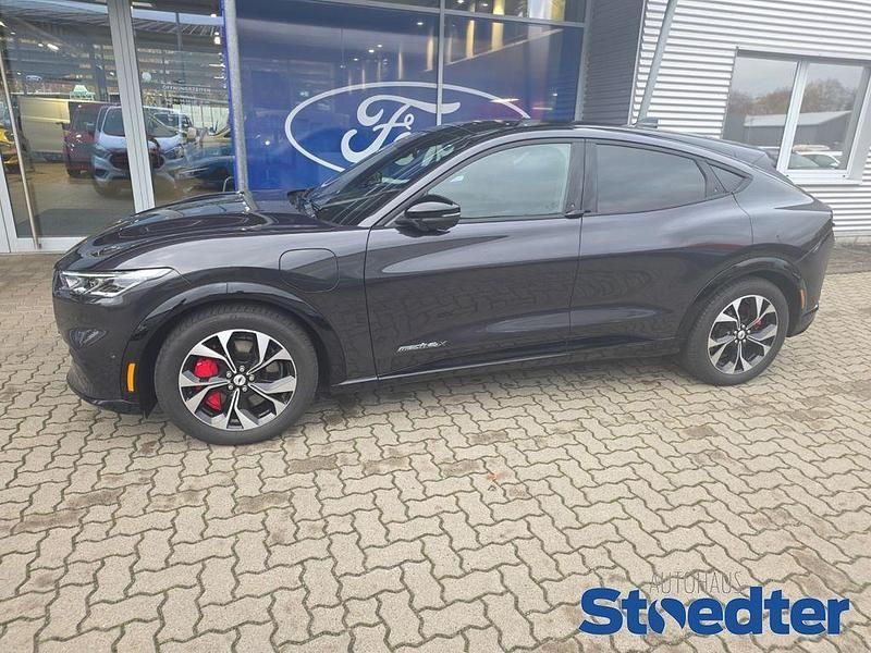 Grau Gebraucht 2021 Ford Mustang Mach-E SUV | 36.900 € - Bild 1/3