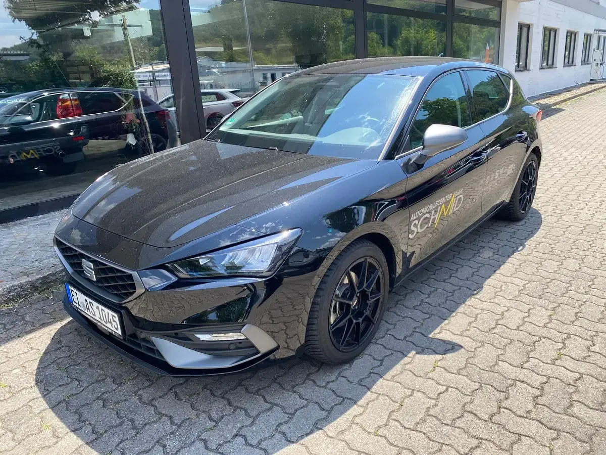 Gebraucht Seat Leon FR 116 PS (85 kW) 2025 Limousine