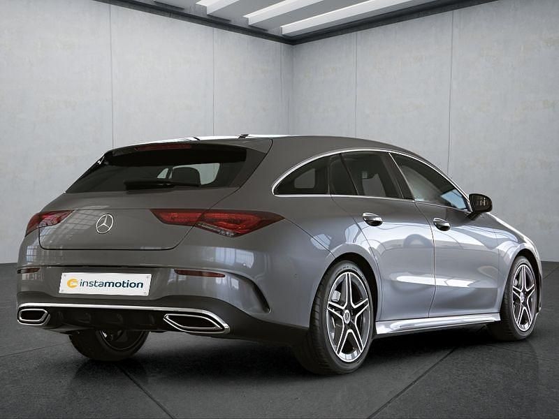 Grau Gebraucht 2022 Mercedes CLA200 Limousine | 27.499 € (Guter Preis) - Bild 1/4