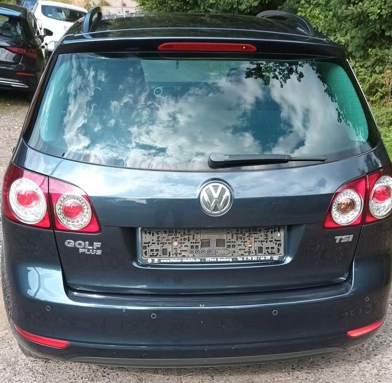 Blau Gebraucht 2012 VW Golf VII Match Limousine | 5.200 € (Superpreis) - Bild 1/4