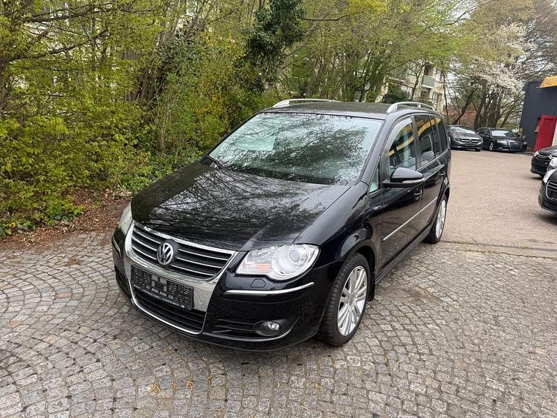 Gebraucht VW Touran Highline 140 PS (102 kW) 2010 Schwarz Van / Kleinbus