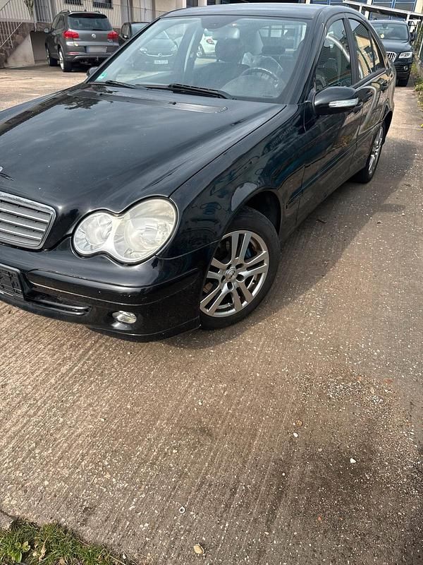 Gebraucht Mercedes C180 184 PS (135 kW) 2005 Schwarz Limousine
