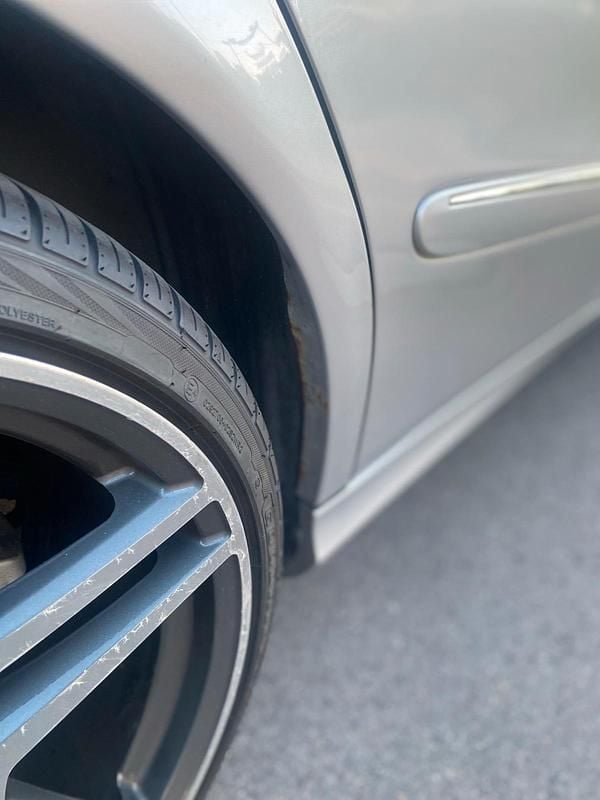 Gebraucht Mercedes E240 Avantgarde 177 PS (130 kW) 2004 Silber Limousine