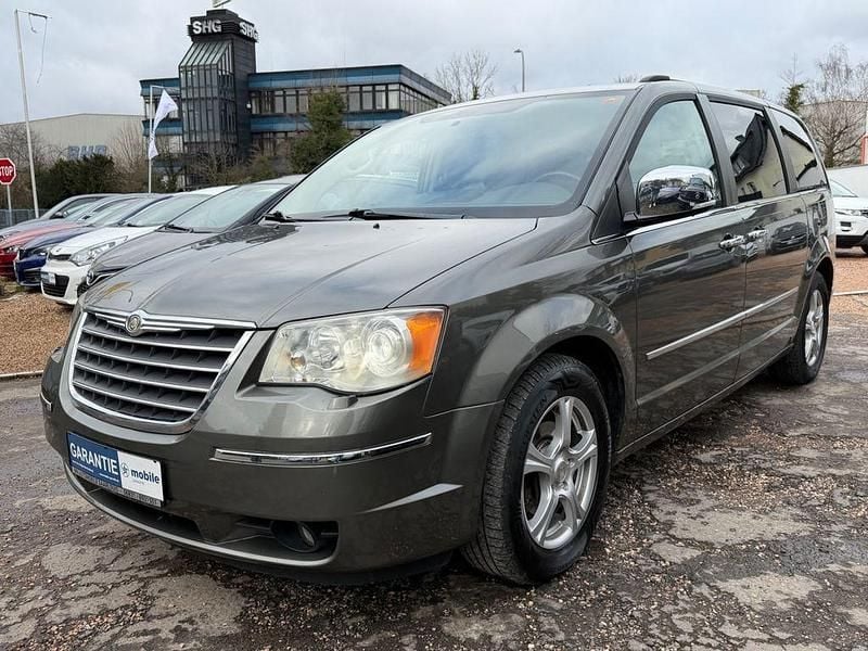 Gebraucht Chrysler Grand Voyager Limited 163 PS (119 kW) 2010 Grau Van / Kleinbus