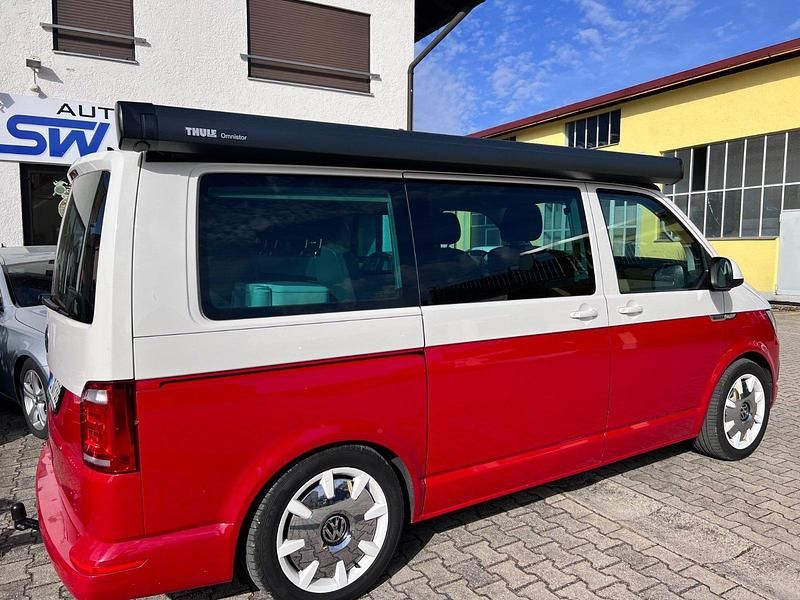 Gebraucht VW T6 Beach 150 PS (110 kW) 2016 Candyweiß/kirschrot Van
