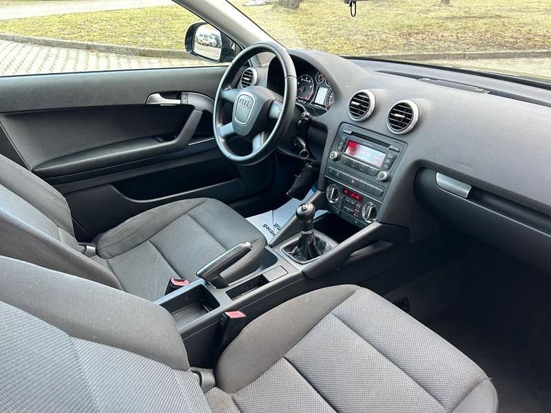 Gebraucht Audi A3 Performance 125 PS (91 kW) 2010 Schwarz Kleinwagen