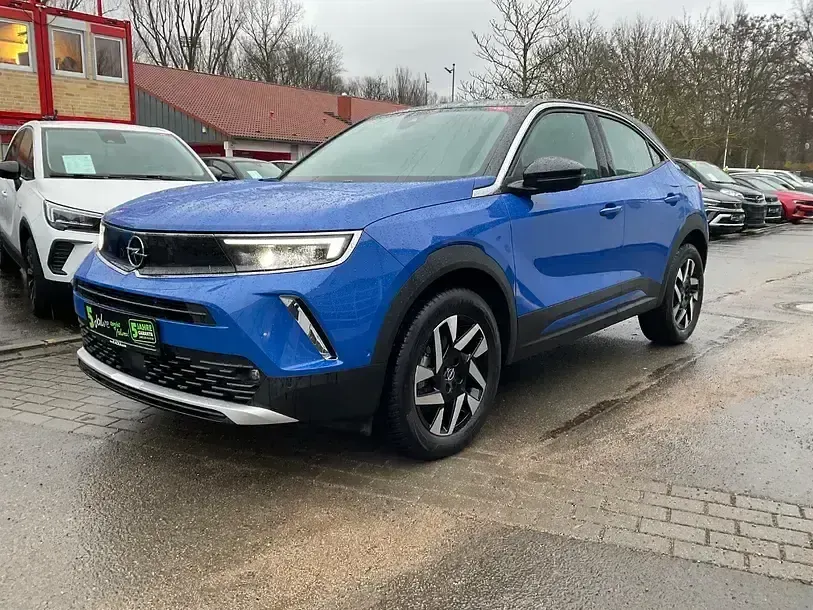 Używany Opel Mokka Elegance 131 KM (96 kW) 2022 Niebieski SUV