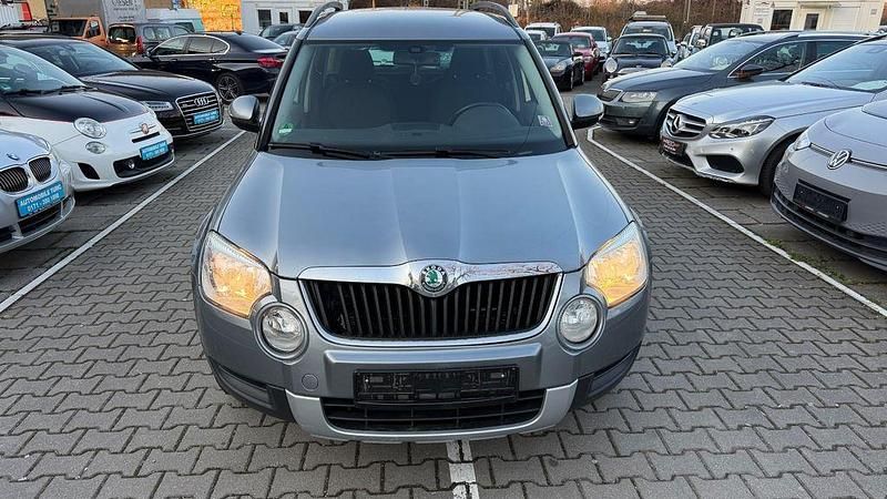 Gebraucht Skoda Yeti Plus Edition 105 PS (77 kW) 2011 Grau SUV