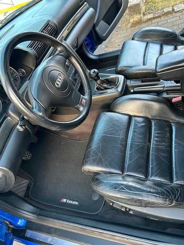 Gebraucht Audi S4 265 PS (194 kW) 2000 Blau Kombi