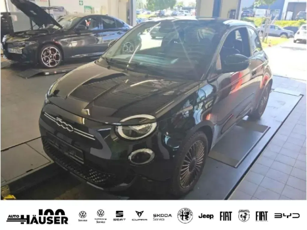 Gebraucht Fiat 500e Icon 69 kW (95 PS) 2023 Kleinwagen
