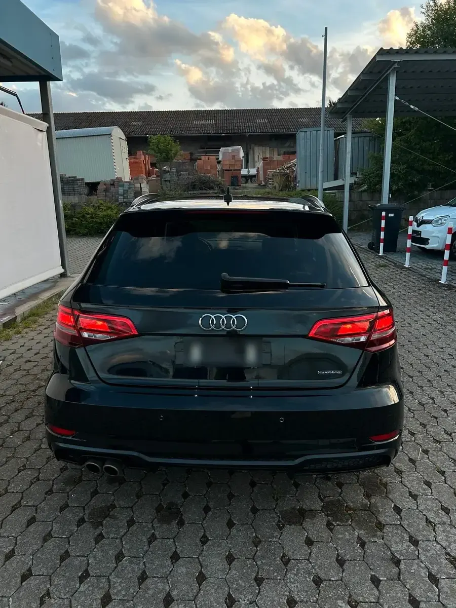Gebraucht Audi A3 S-Line 184 PS (135 kW) 2020 Schwarz Limousine