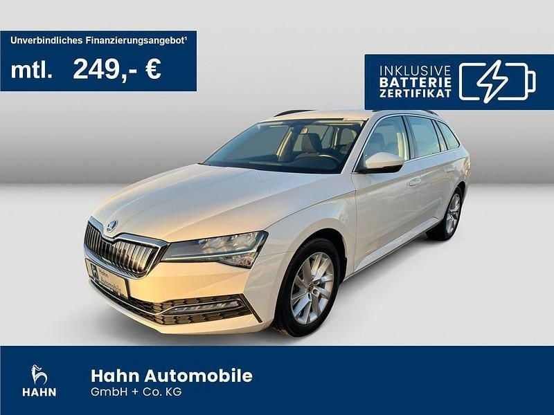 Weiß Gebraucht 2020 Skoda Superb Ambition Kombi | 19.750 € (Guter Preis) - Bild 1/3