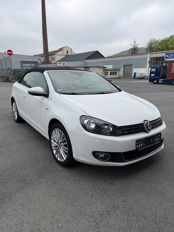 Gebraucht VW Golf Cabriolet Cup 105 PS (77 kW) 2014 Weiß Cabrio