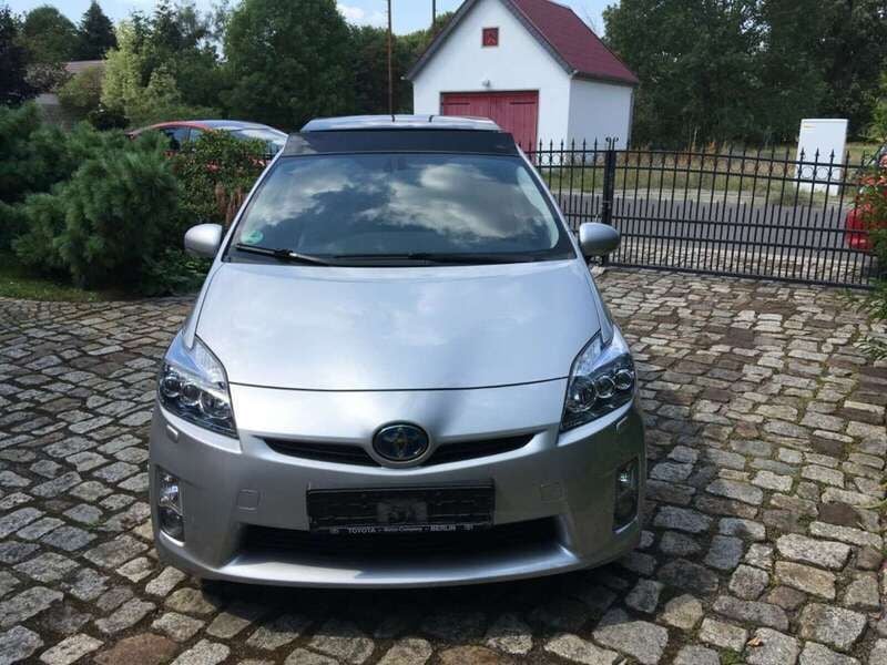 Silber Gebraucht 2012 Toyota Prius Executive Kleinwagen | 6.190 € - Bild 1/4
