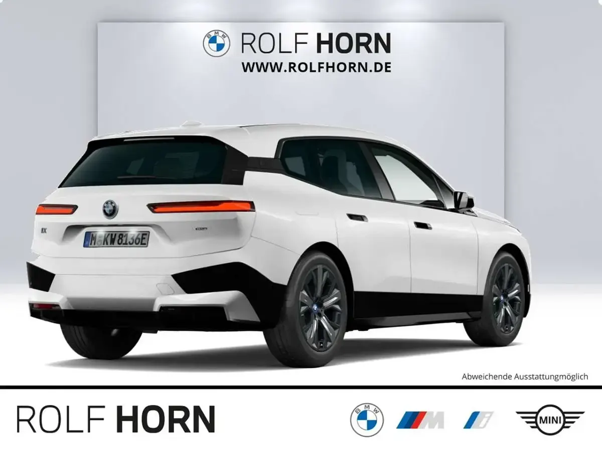 Gebraucht BMW iX 384 kW (523 PS) 2025 Mineral weiss metallic SUV