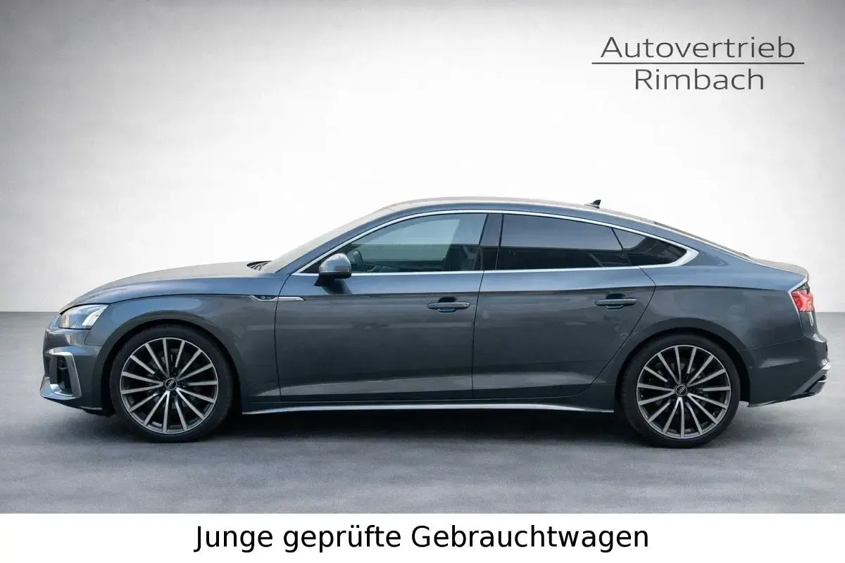 Gebraucht Audi A5 S-Line 150 PS (110 kW) 2023 Grau Coupé
