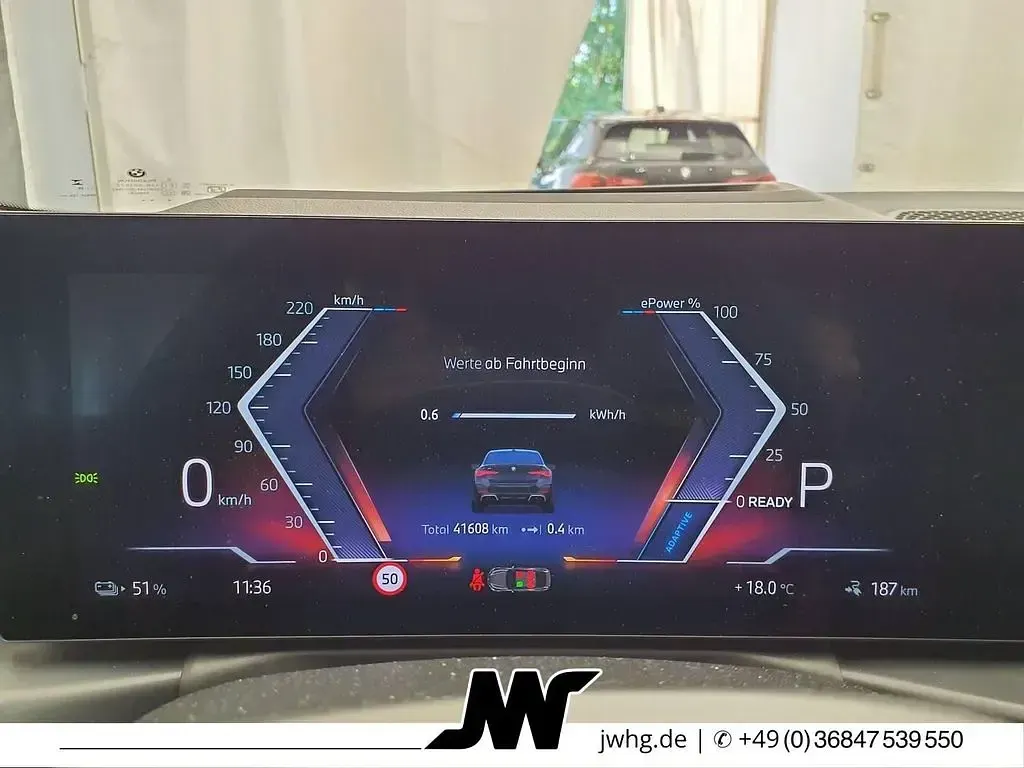Gebraucht BMW i4 Sport Line 210 kW (286 PS) 2024 Black sapphire metallic Limousine