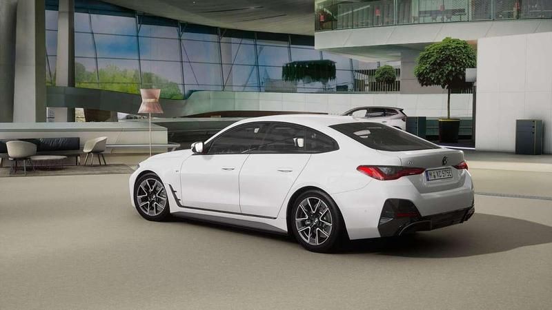 Neu BMW i4 Performance 210 kW (286 PS) 2026 Alpinweiß Limousine