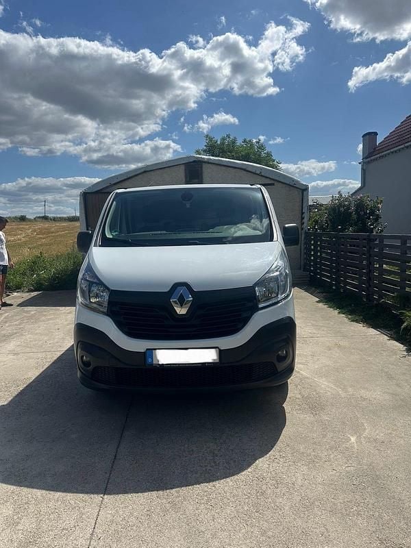 Weiß Gebraucht 2019 Renault Trafic Van | 15.000 € - Bild 1/4