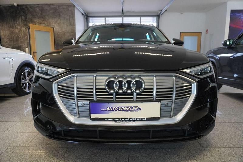Gebraucht Audi e-tron 300 kW (408 PS) 2021 Schwarz SUV