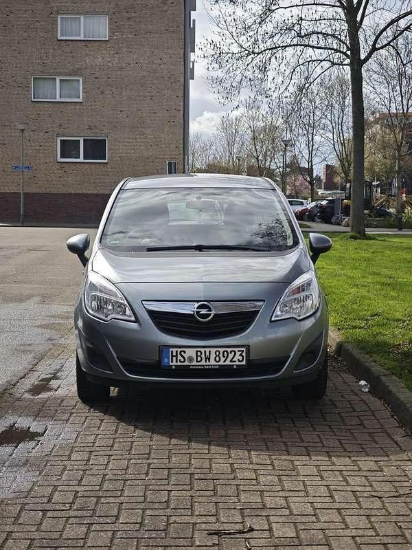 Second-hand Opel Meriva Edition 101 CP (74 kW) 2012 Gri Monovolum