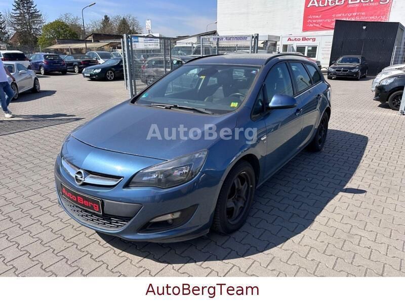 Blau Gebraucht 2014 Opel Astra Kombi | 4.999 € (Guter Preis) - Bild 1/4