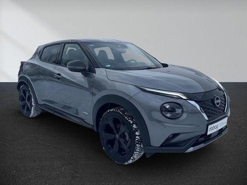 Gebraucht Nissan Juke 143 PS (105 kW) 2023 Dark grey metallic/dach in bla SUV