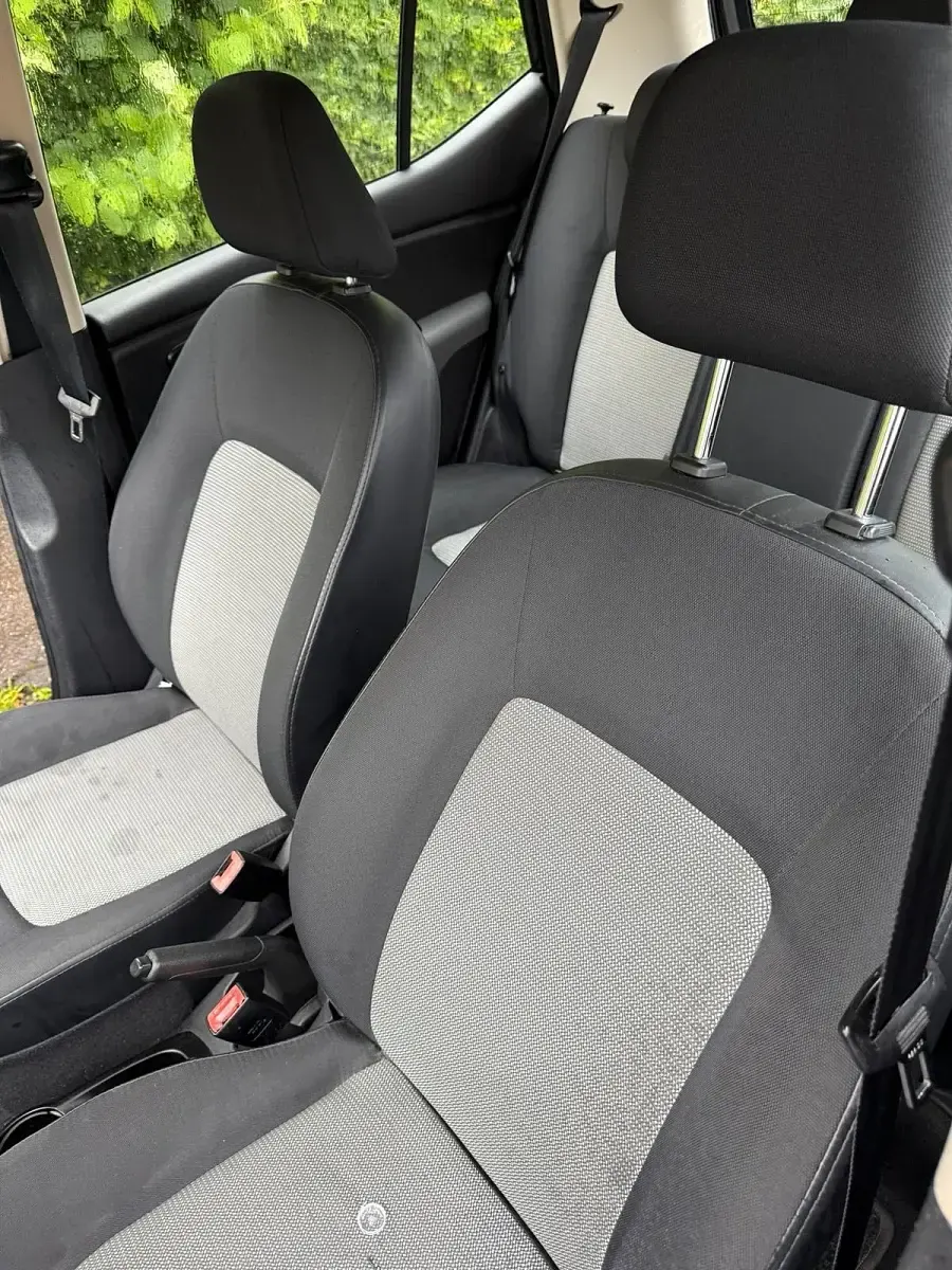 Gebraucht Hyundai i10 67 PS (49 kW) 2008 Schwarz Kleinwagen