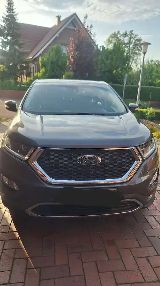 Gebraucht Ford Edge Vignale 209 PS (153 kW) 2018 Grau SUV