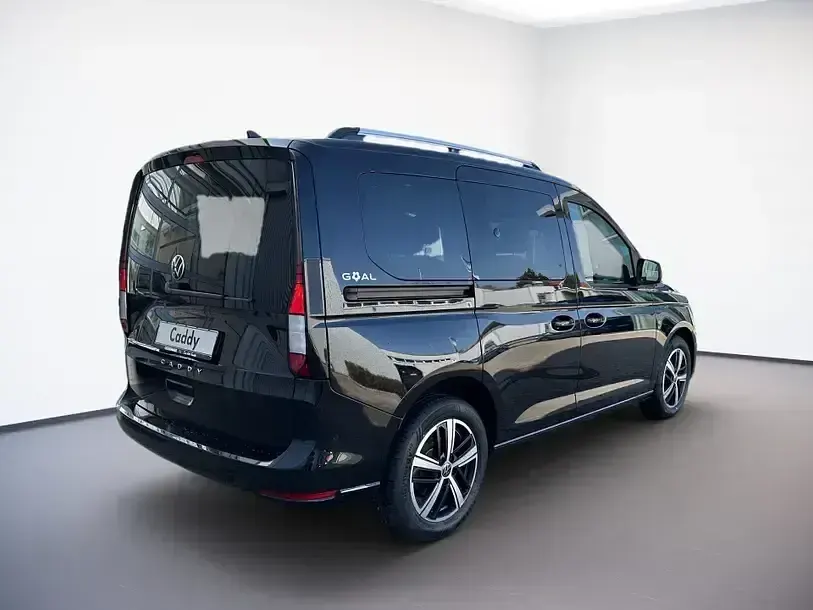 Gebraucht VW Caddy Goal 122 PS (89 kW) 2025 Schwarz Van / Kleinbus