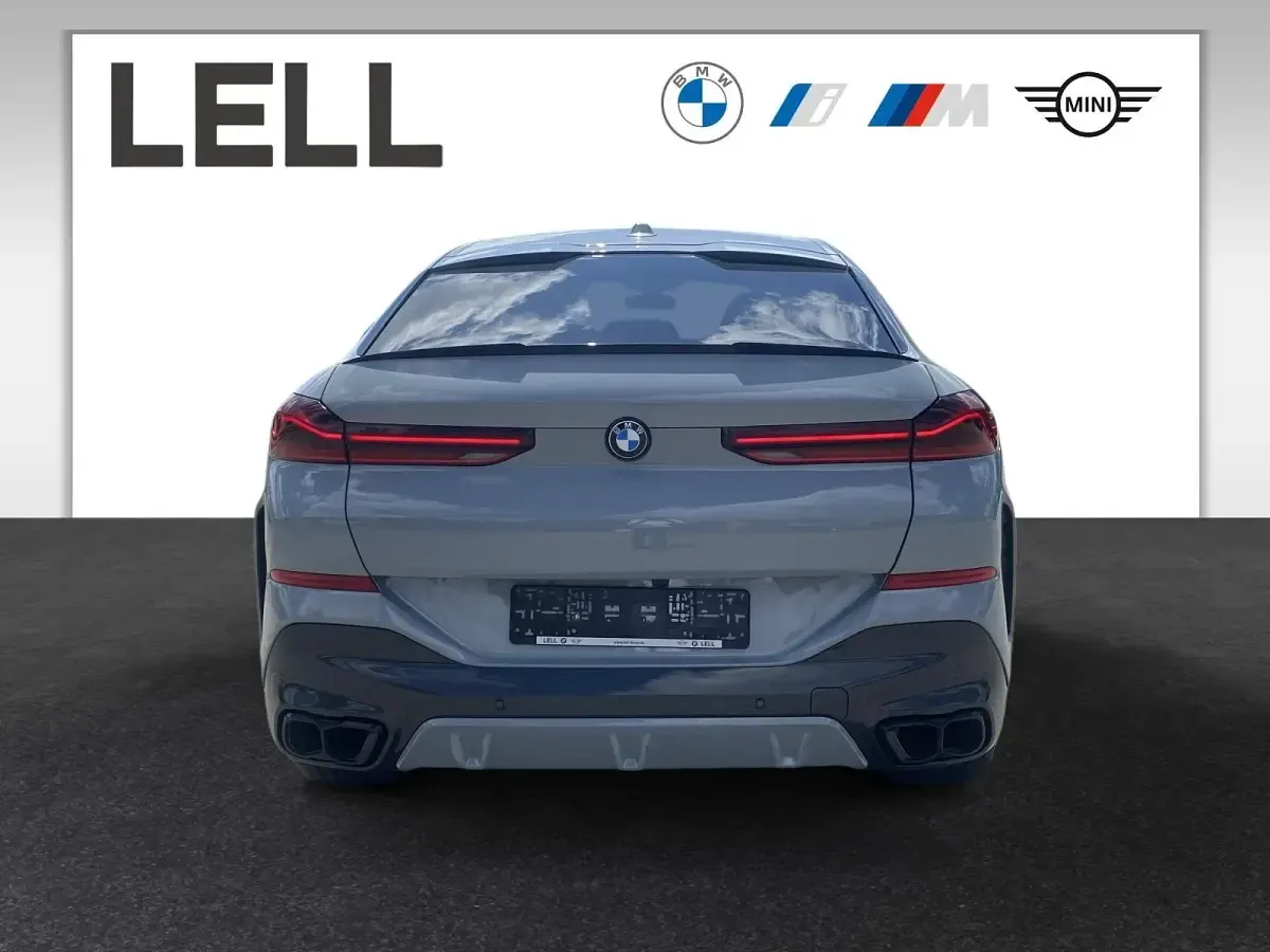 Gebraucht BMW X6 M Sport 530 PS (389 kW) 2023 Grau SUV
