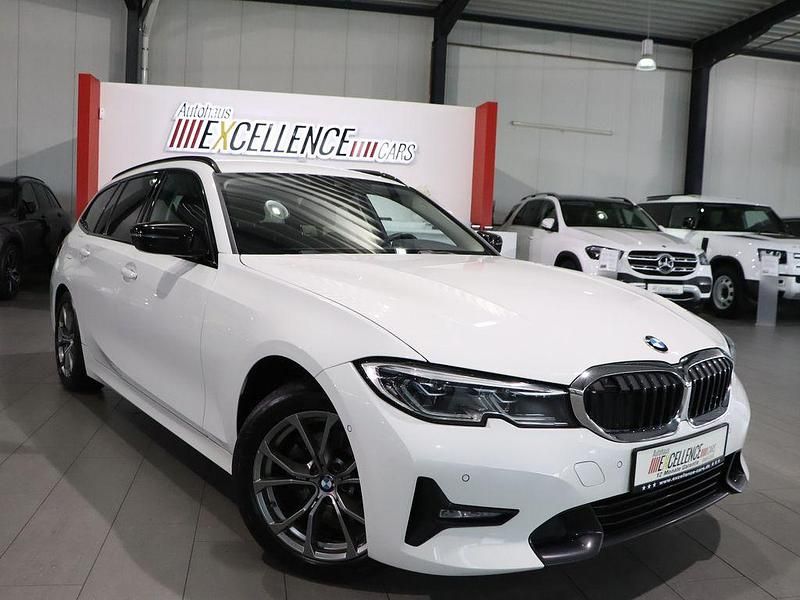 Gebraucht BMW 320 Sport Line 190 PS (139 kW) 2022 Weiß Kombi