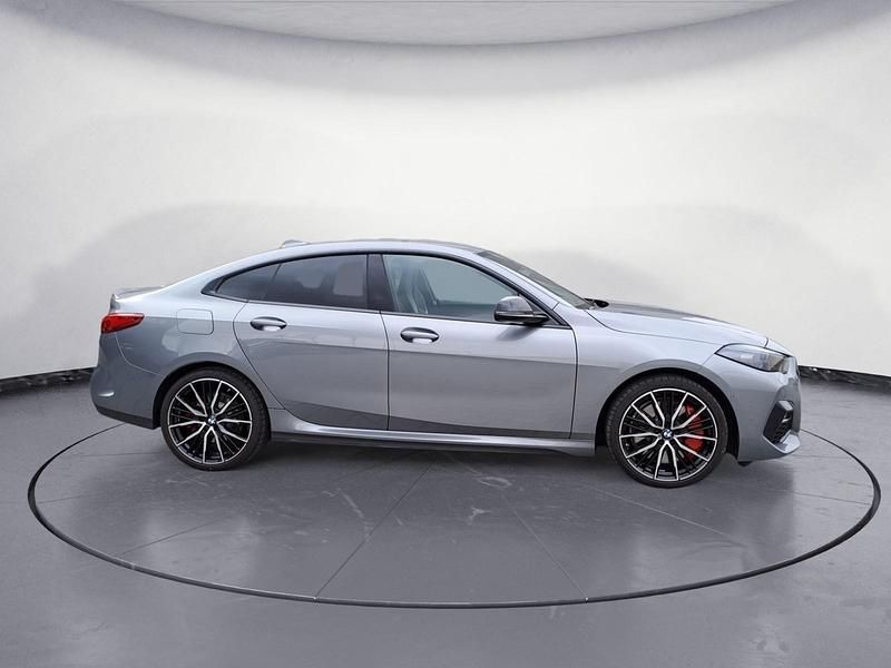 Gebraucht BMW 220 M Sport 178 PS (130 kW) 2024 Grau Coupé