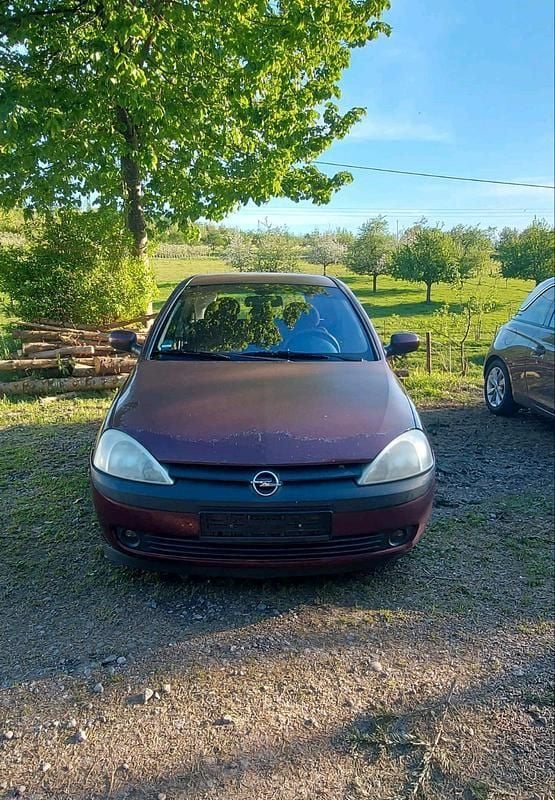 Rot Gebraucht 2002 Opel Corsa Kleinwagen | 300 € (Superpreis) - Bild 1/4