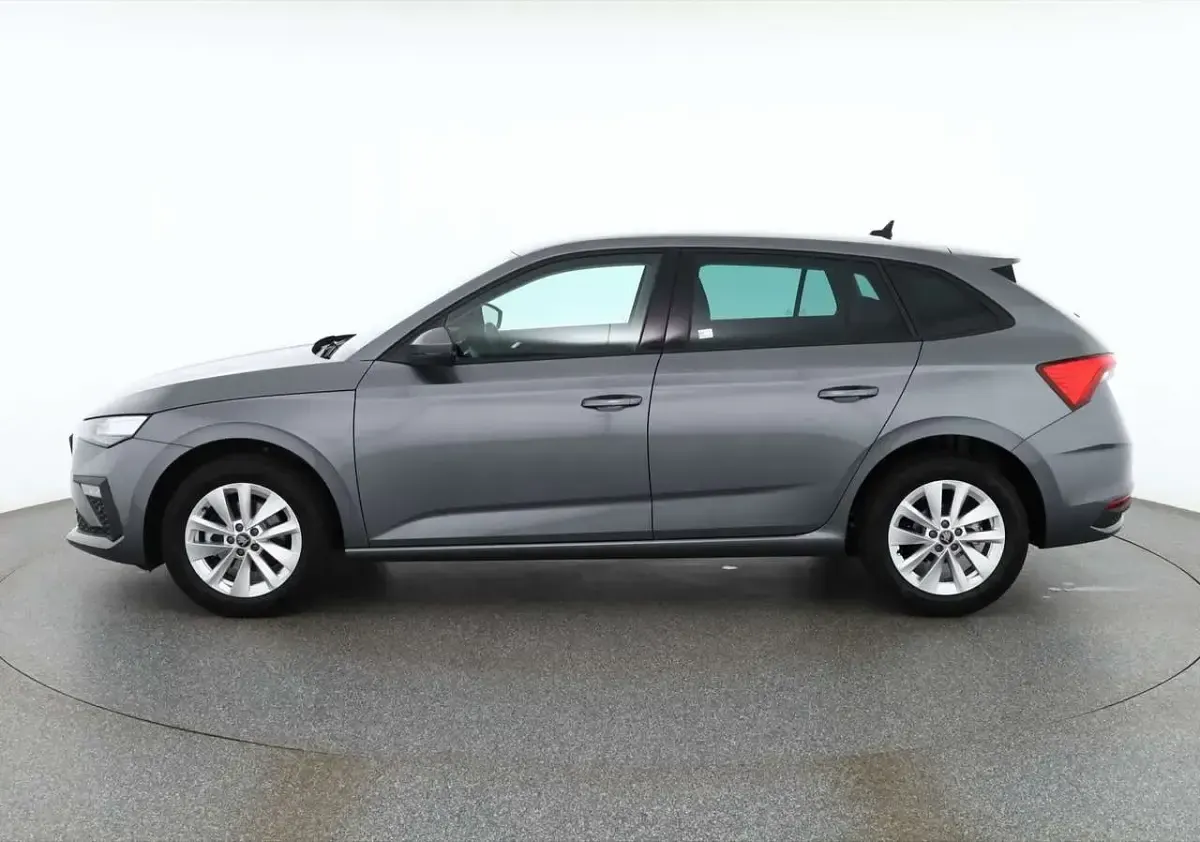 Neu Skoda Scala 116 PS (85 kW) 2026 Graphitgraumet. Kleinwagen