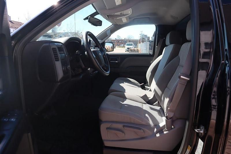 Gebraucht Chevrolet Silverado 286 PS (210 kW) 2015 Schwarz SUV