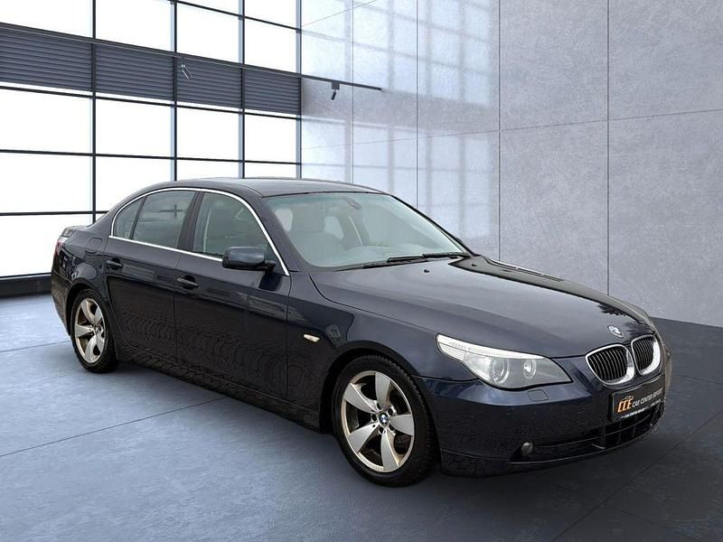Gebraucht BMW 523 Advantage 177 PS (130 kW) 2007 Blau Limousine