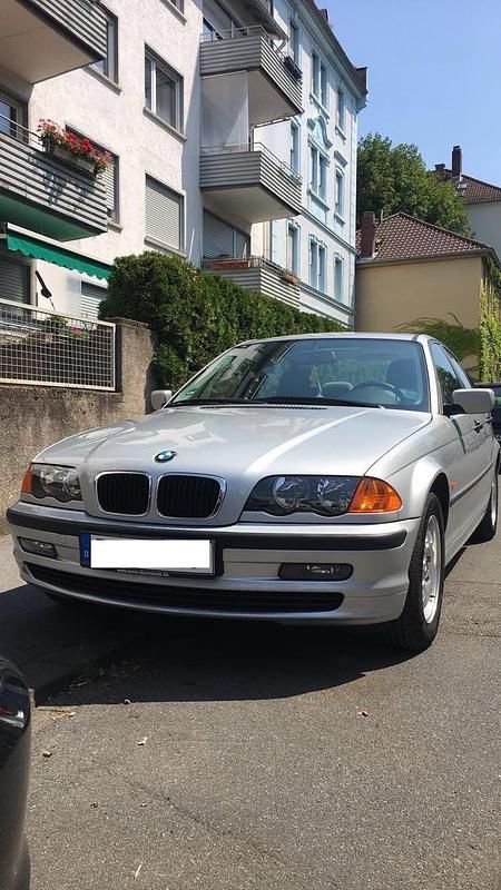 Silber Gebraucht 1999 BMW 316 Limousine | 4.999 € (Teuer) - Bild 1/4