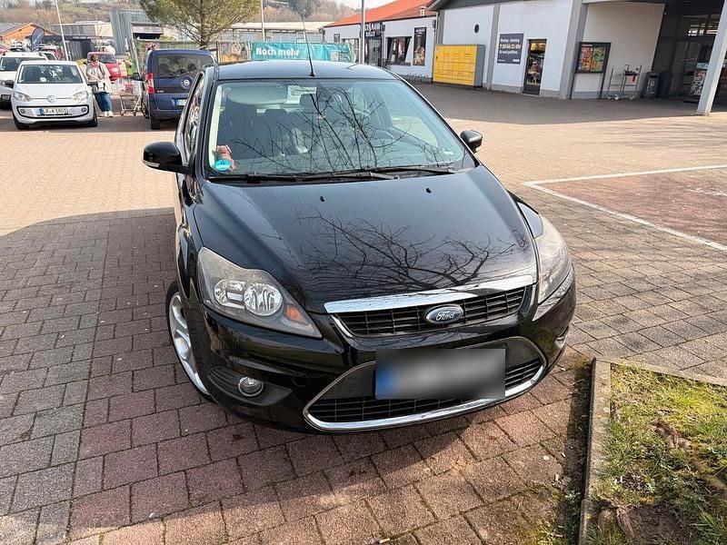 Gebraucht Ford Focus 125 PS (91 kW) 2009 Schwarz Coupé