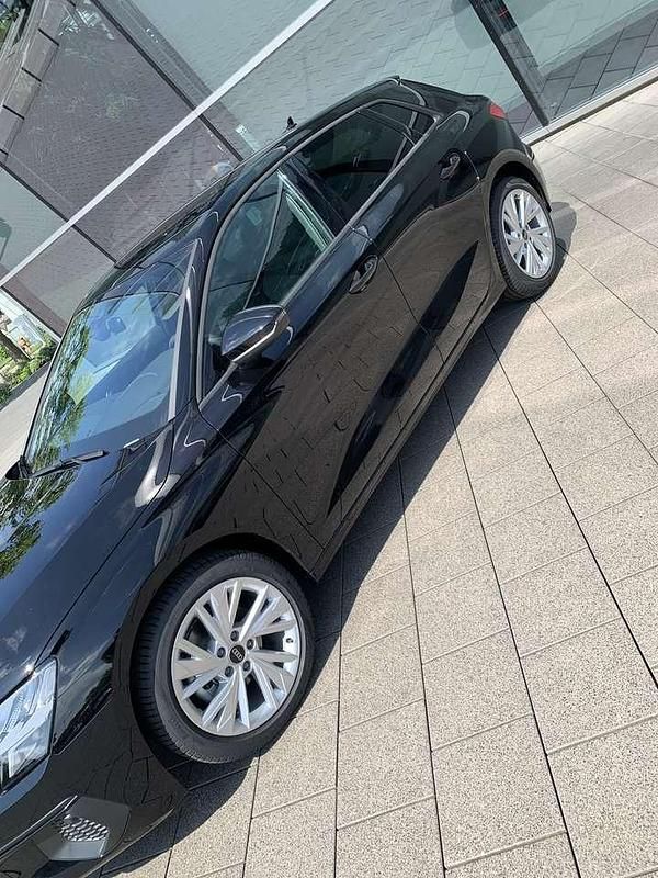 Gebraucht Audi A3 110 PS (80 kW) 2024 Schwarz Kleinwagen
