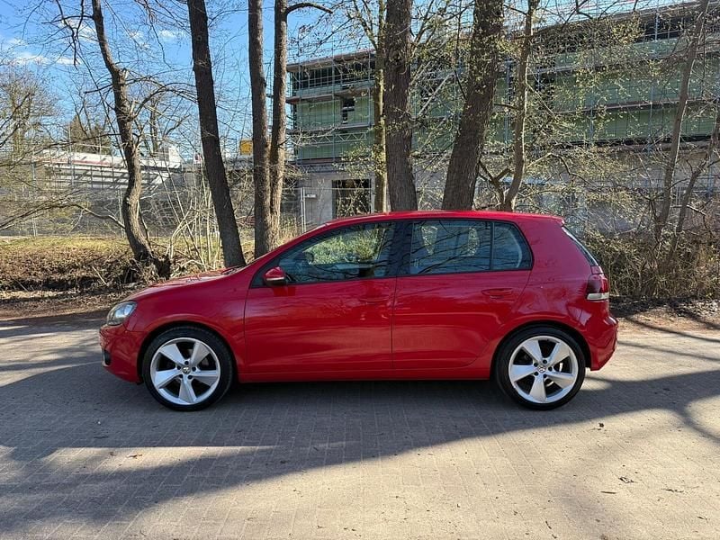 Gebraucht VW Golf VI 170 PS (125 kW) 2009 Rot Kleinwagen