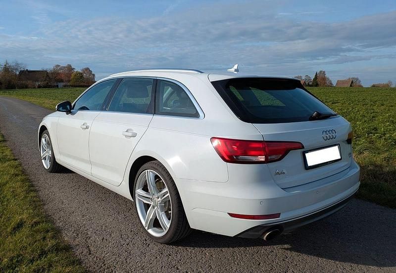 Gebraucht Audi A4 Sport 190 PS (139 kW) 2018 Weiß Kombi